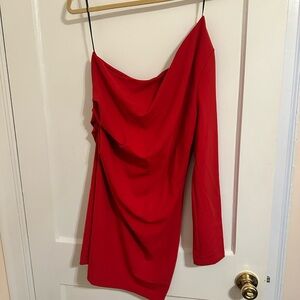 H&M red one shoulder dress size large, never worn